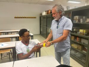 Consegna libri Progetto Biblioteca - sede di Macerata